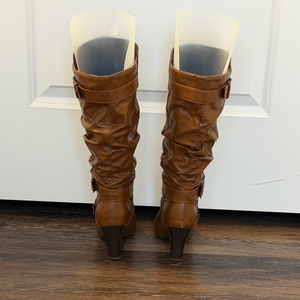 Steve Madden Knee-High Leather Boots - Picture 4 of 4